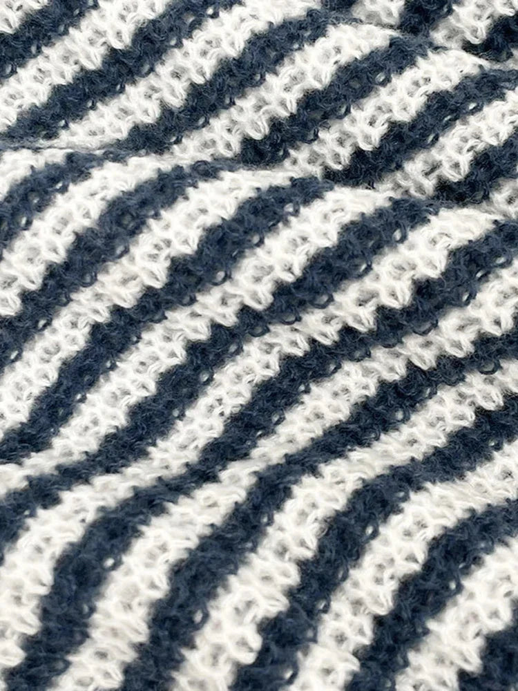 AVERY OVERSIZED STRIPED SWEATER